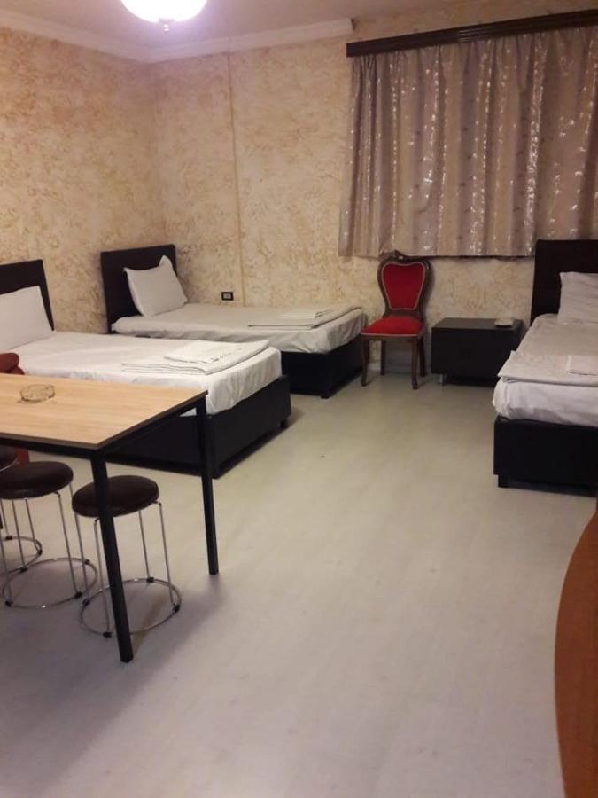 Hotel Amber バトゥーミ エクステリア 写真
